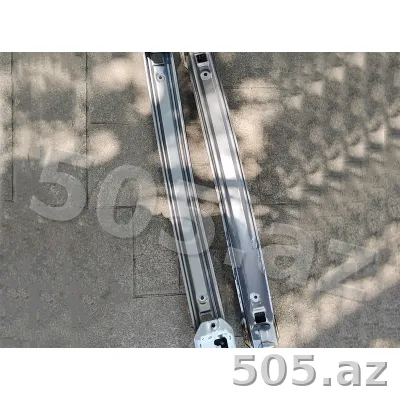 Arxa şiveller — Changan A05